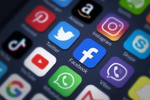 主要SNS4社の特徴と使い分け|活用方法をわかりやすく解説